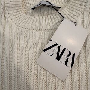 Zara Women's Ivory Knit Sweater